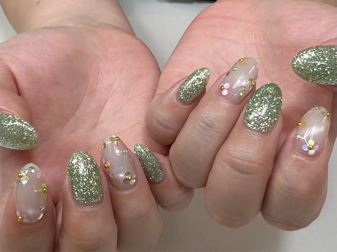 ネイル ハンドネイル Chipi Neneのネイルデザイン