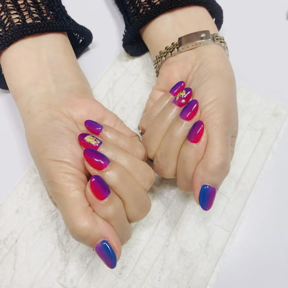 ネイル ハンドネイル フットネイル yochi nailのネイルデザイン