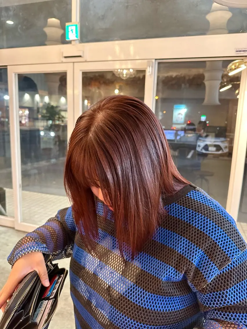 ミディアム カラー カット ヘアカラー トリートメント Loire SYURIのヘアスタイル