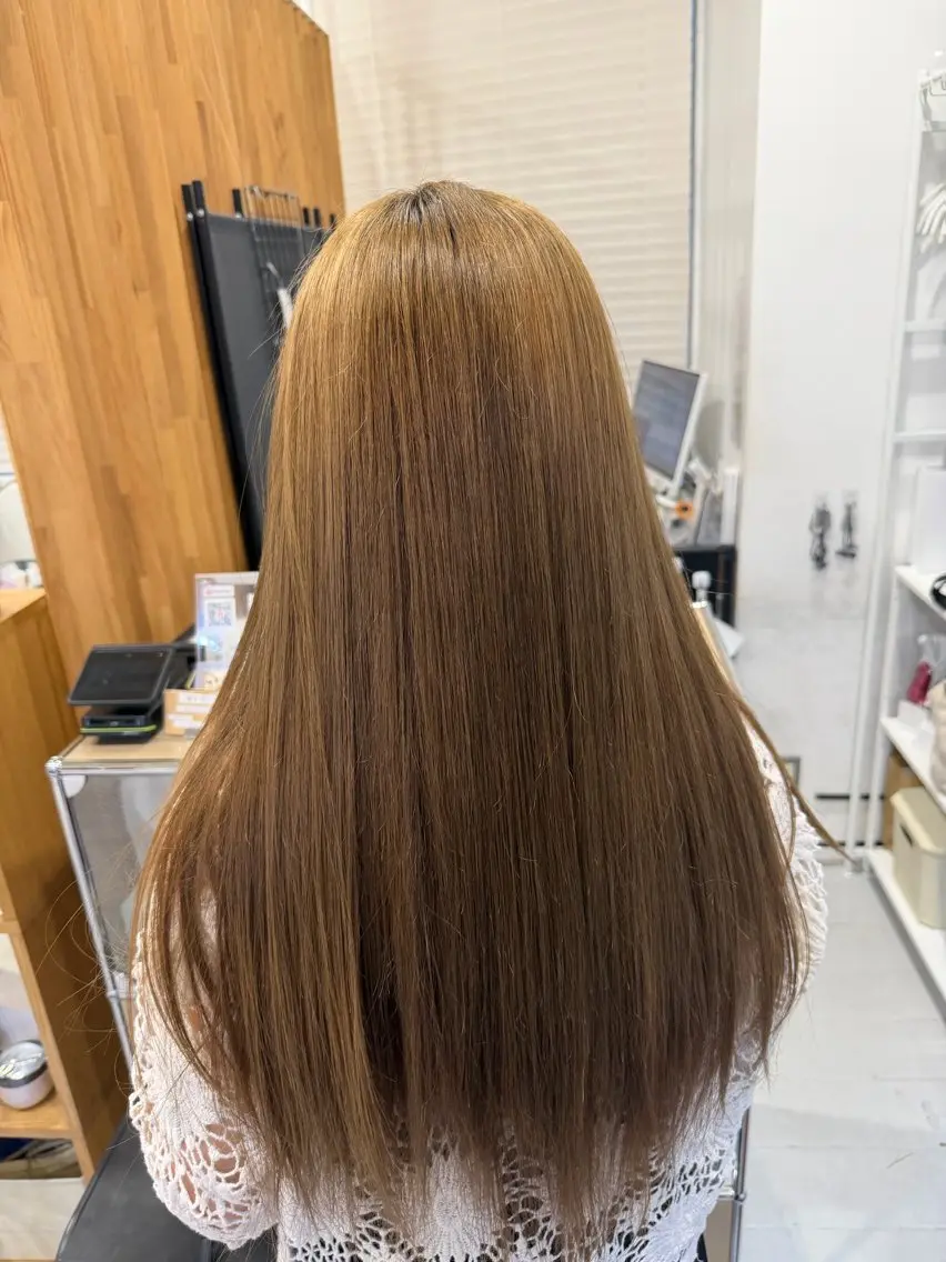 ロング トリートメント 市川 希星のヘアスタイル