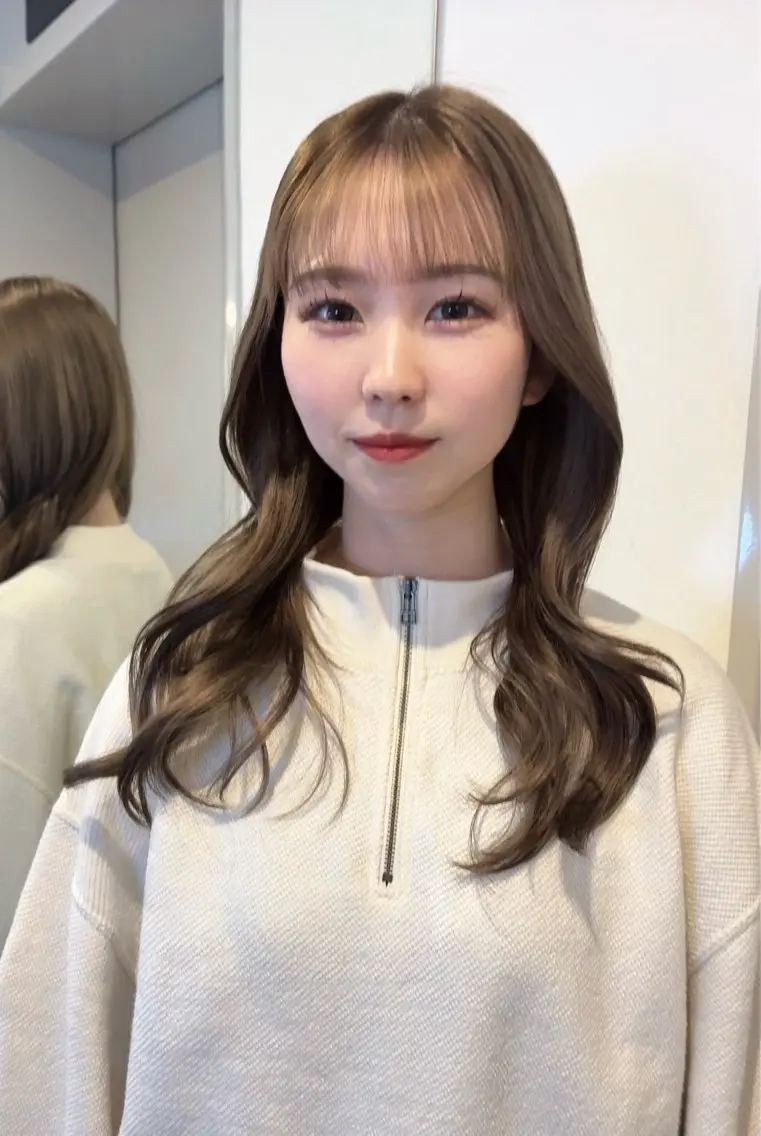 ミディアム カラー ヘアアレンジ ベージュカラー 植林 奨のヘアスタイル