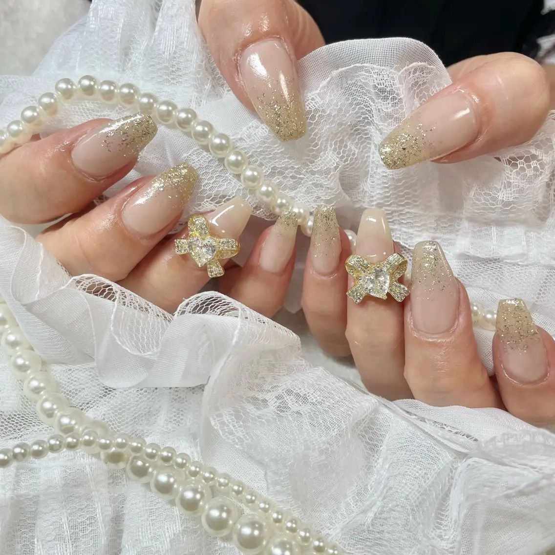 ネイル キラキラネイル ワンホンネイル ハンドネイル フットネイル 🎀AYAKO 🎀中韓ネイルのネイルデザイン
