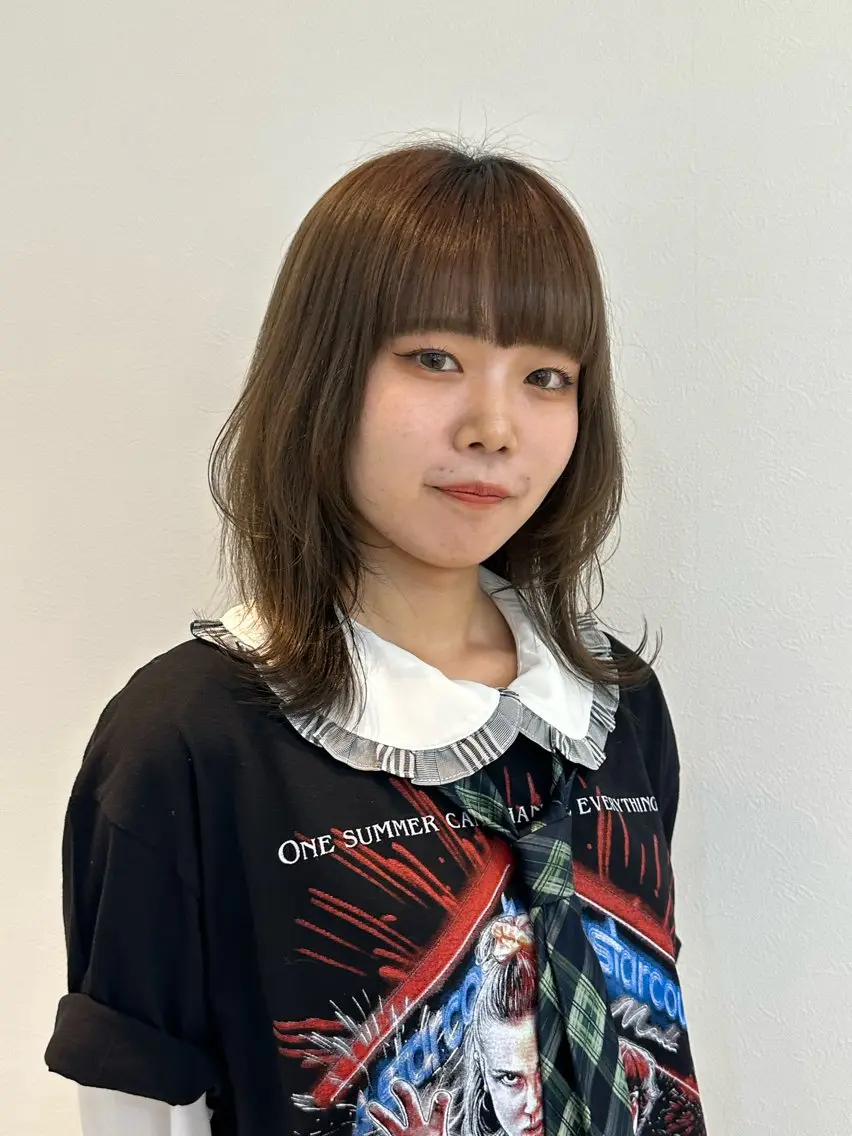 セミロング カラー Nakamura Manaのヘアスタイル