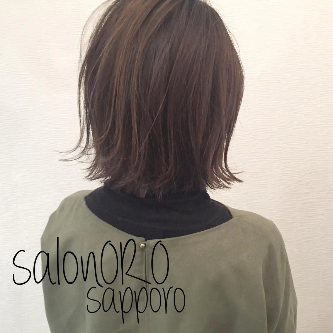 ミディアム カラー 切りっぱなしボブ グラデーションカラー ハイライトカラー ボブ ハイライト カット ヘアカラー トリートメント 池田 真由美のヘアスタイル