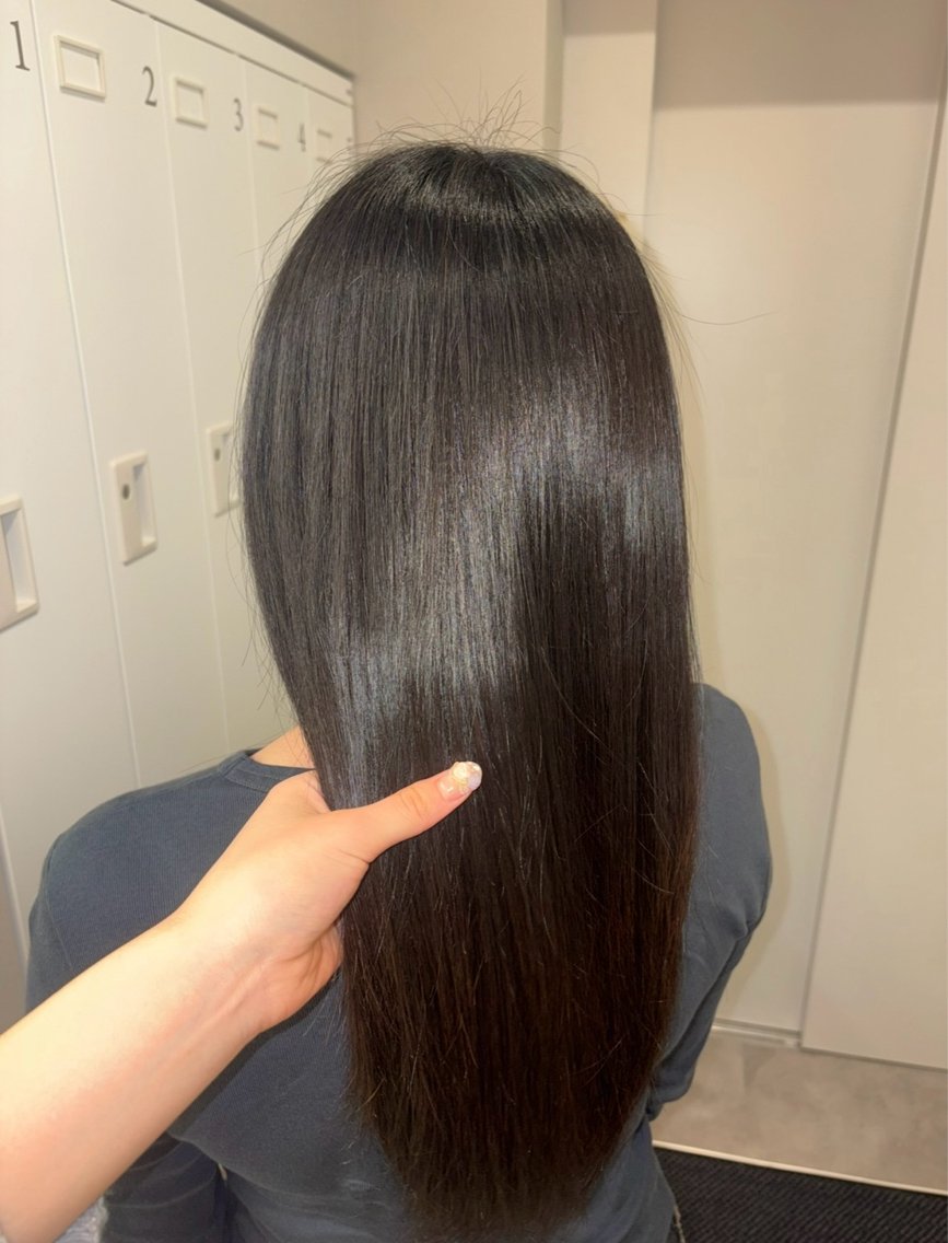 プレミアムストレートパーマ(縮毛矯正)の写真