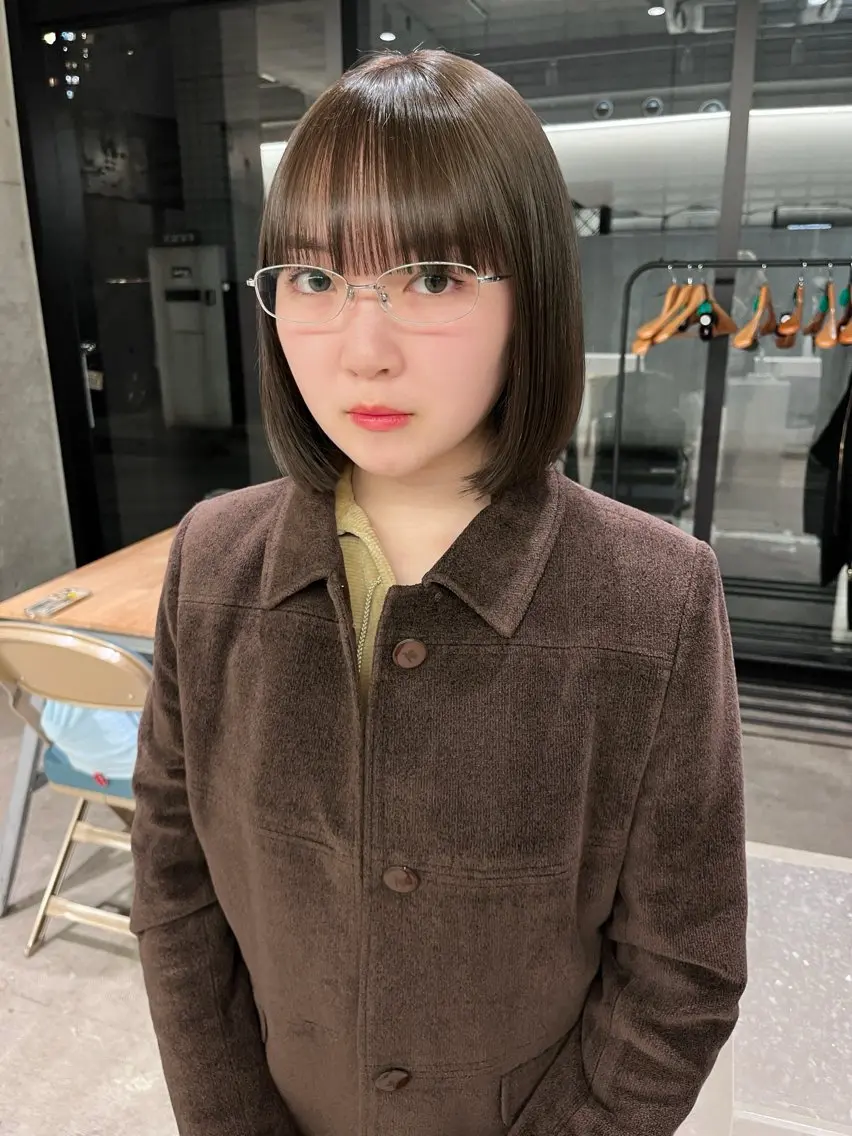 ミディアム カラー ブリーチ グレージュ オリーブグレージュ オリーブグレー ヘアカラー トリートメント yuuna/ ハッシュカット🎀のヘアスタイル