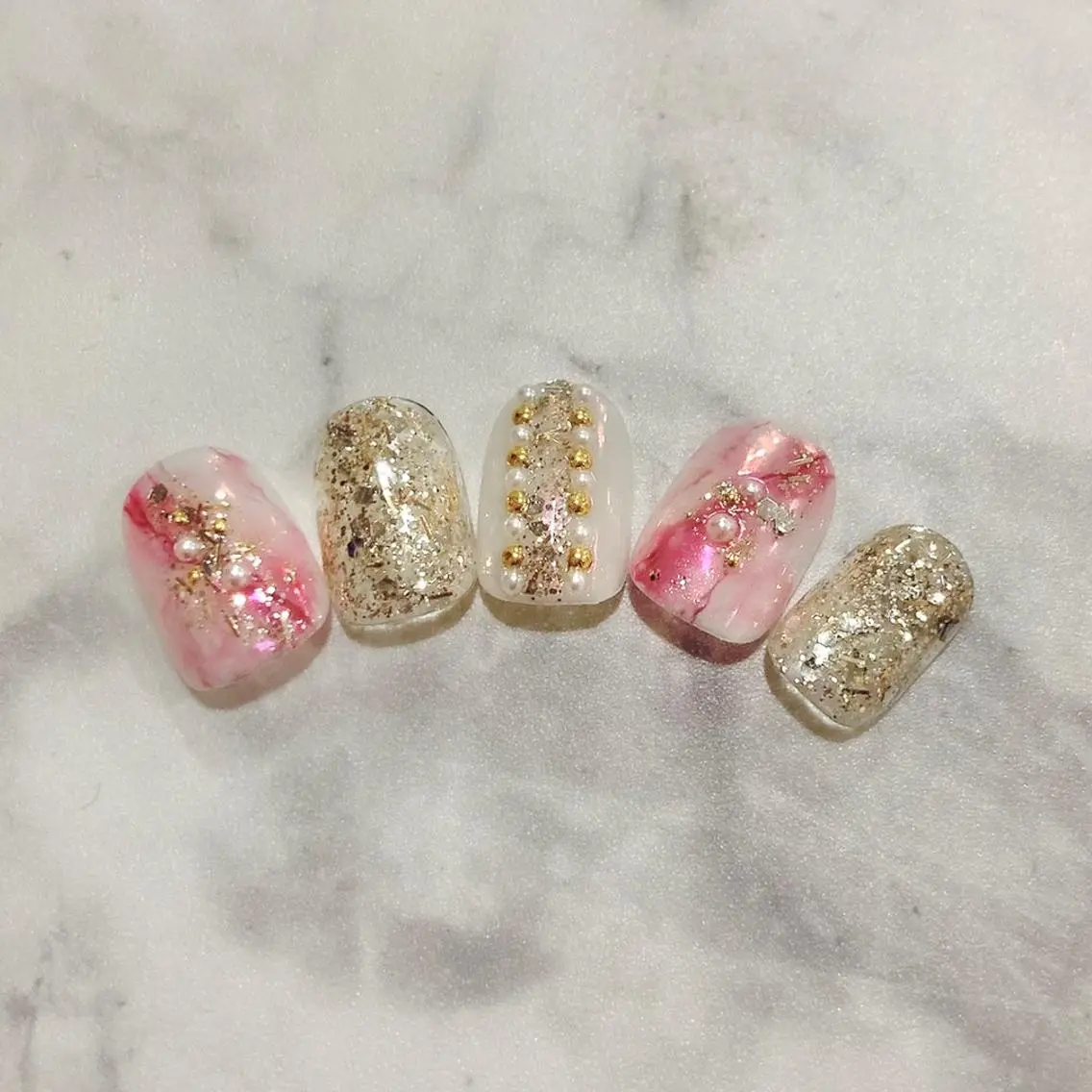ネイル ジェルネイル ニュアンスネイル パラジェル Nail&eye Belire 新宿のネイルデザイン