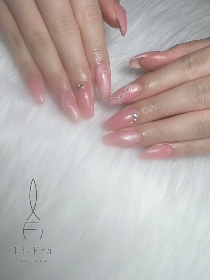 ネイル Li-Fra TAKAKOのネイルデザイン