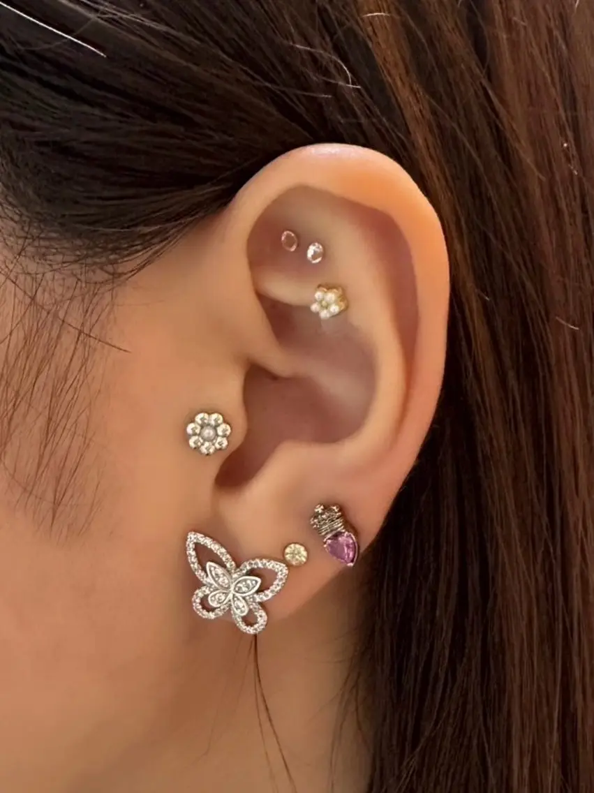耳つぼジュエリー👂🏻💎ゴージャスコースの写真