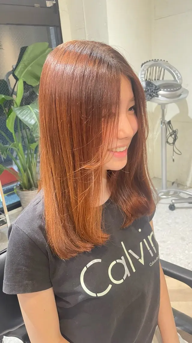 セミロング タニ アカリのヘアスタイル
