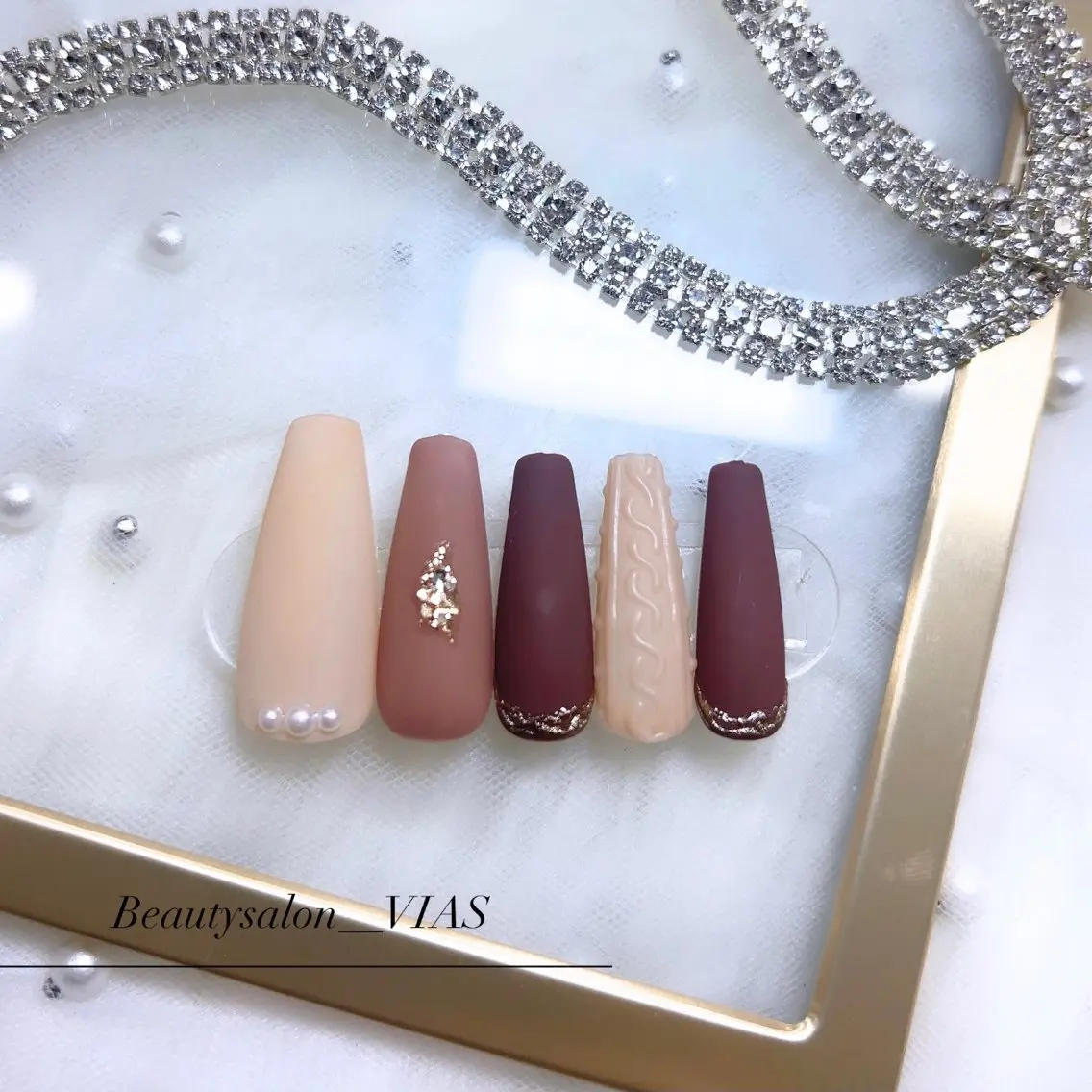 ネイル ハンドネイル VIAS 〜EYE&NAIL〜のマツエク・マツパデザイン