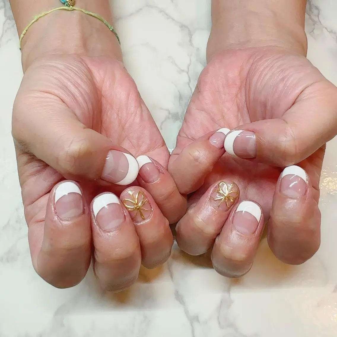 ネイル フレンチネイル ロングネイル ショートネイル atelier chic+のネイルデザイン