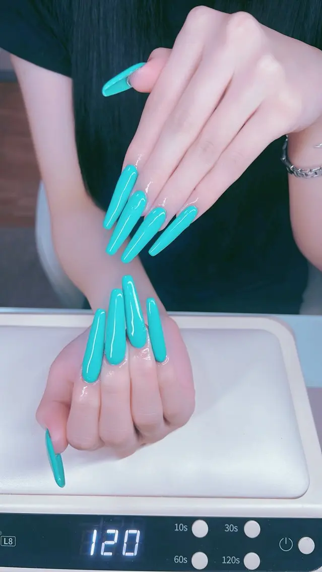 ネイル IVY NAIL SALON｜南富山のネイルデザイン