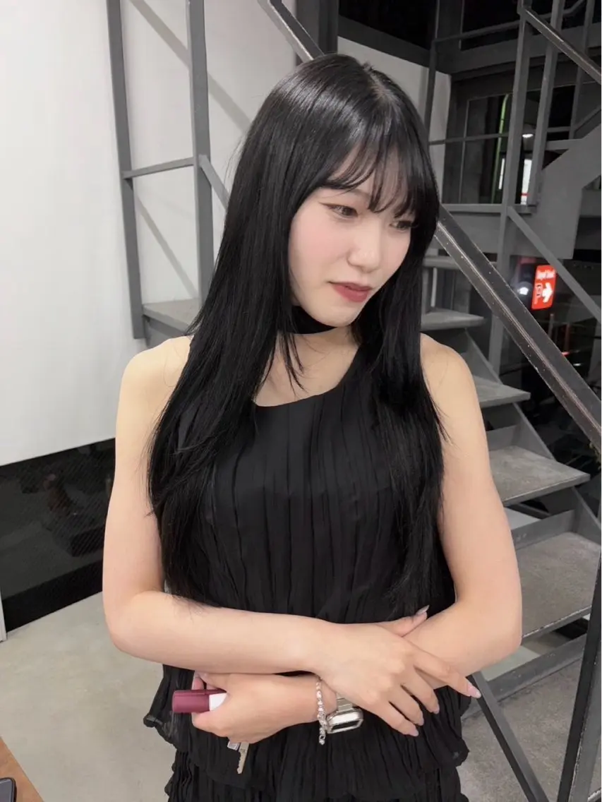 ロング カラー 透明感カラー モトヤマ アユのヘアスタイル