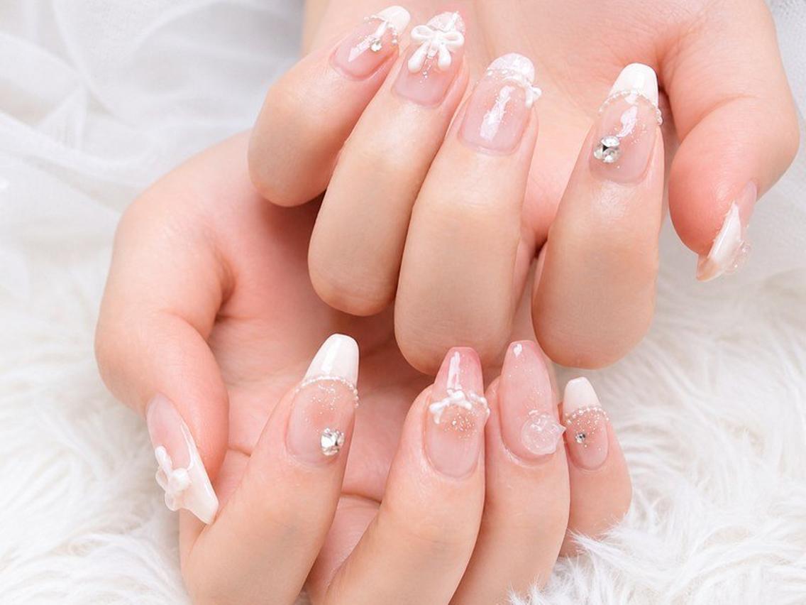 ネイル チークネイル フレンチネイル ハンドネイル Lili Nail Studio西荻窪店のネイルデザイン