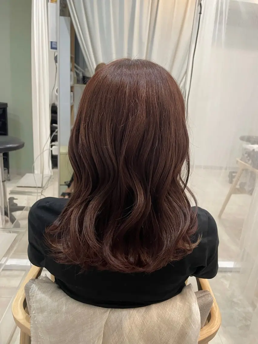 カラー yuna ・:*+.のヘアスタイル