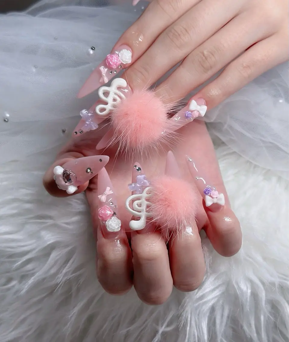 ネイル ハート キラキラネイル リボン ハンドネイル キノコ H.babynailのネイルデザイン