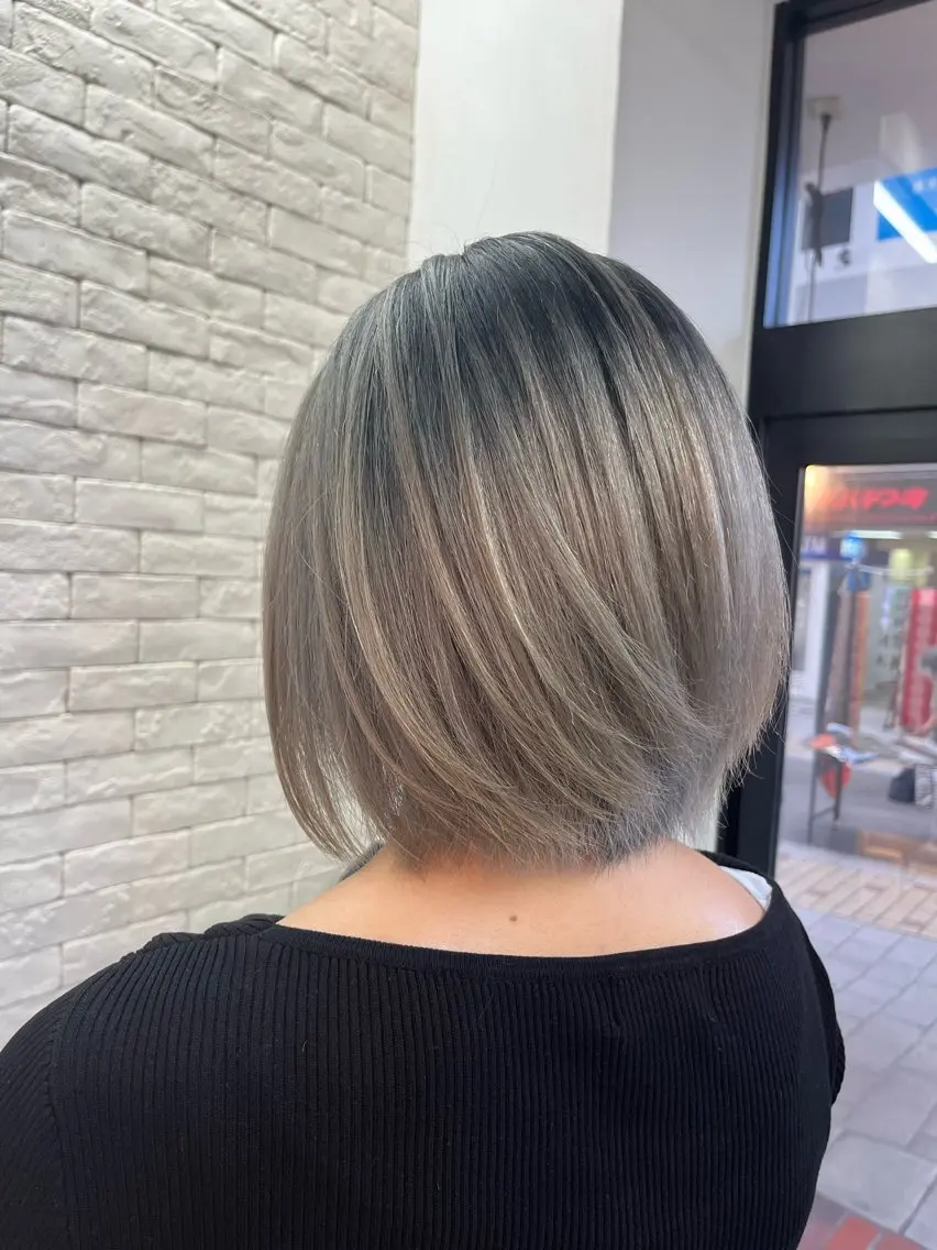 ショート カラー バレイヤージュ シルバー レイヤーカット メンズ支持◎/パーマ masaのヘアスタイル