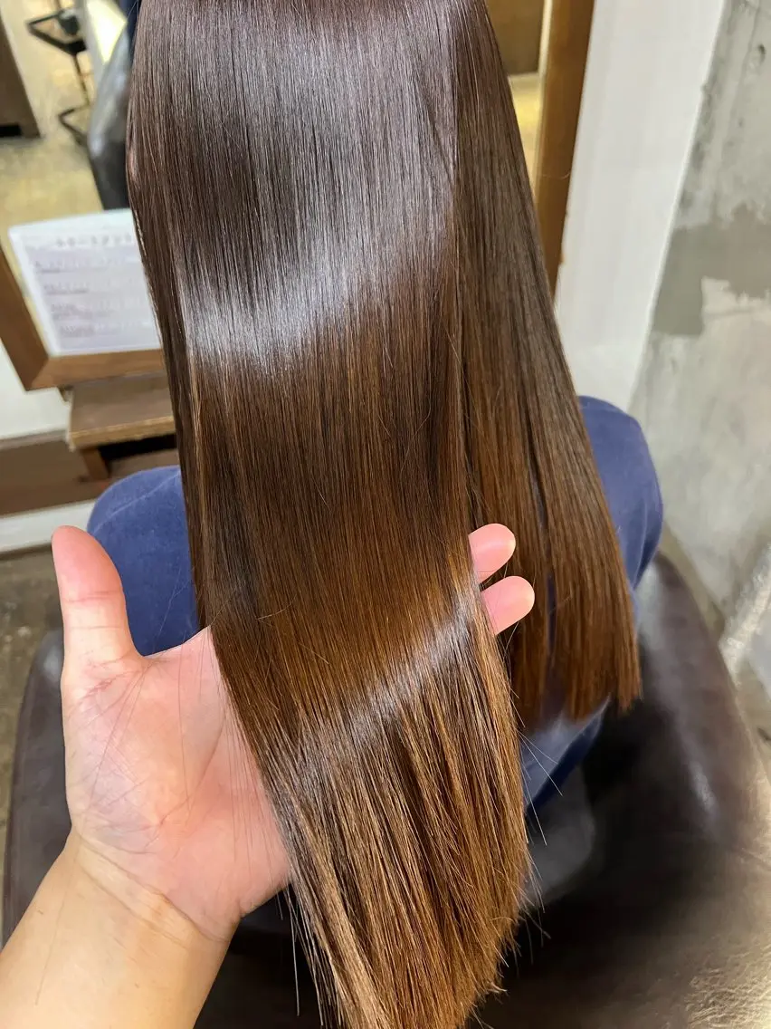 セミロング 縮毛矯正 トリートメント joliefille 高石店☘️熊澤丈将のヘアスタイル