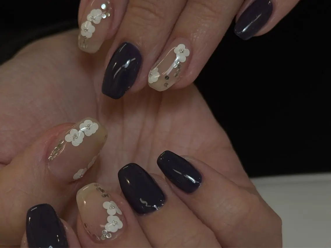 ネイル チークネイル フレンチネイル 韓国ネイル マグネットネイル 持ち込み LINEA.nail STUDIOのネイルデザイン