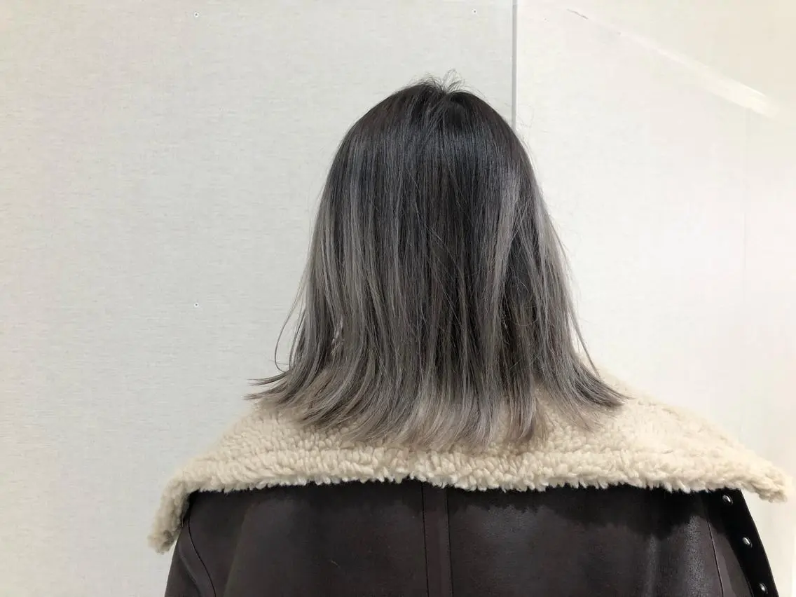 ショート カラー くすもと かいとのヘアスタイル