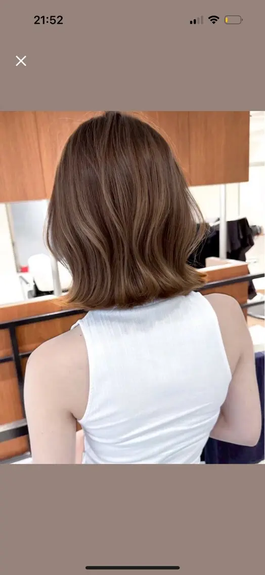 ミディアム 🎀 レイヤーカット カラー / 錦糸町のヘアスタイル