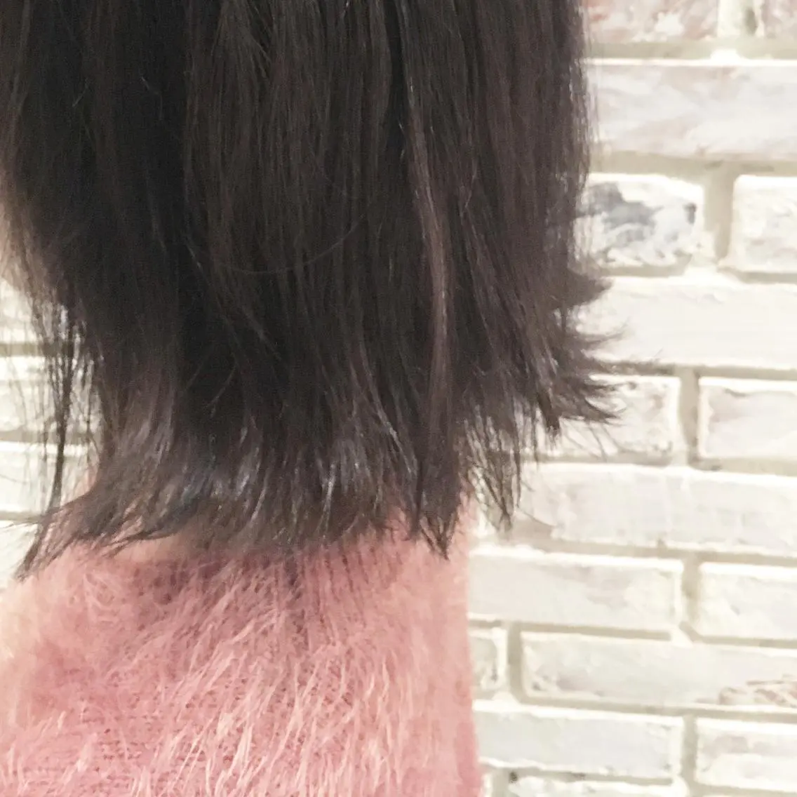 ショート カラー ダークグレー ダークグレージュ グレージュ 外ハネヘア 【渋谷で人気】艶髪× 髪質改善/ツヤカラーのヘアスタイル