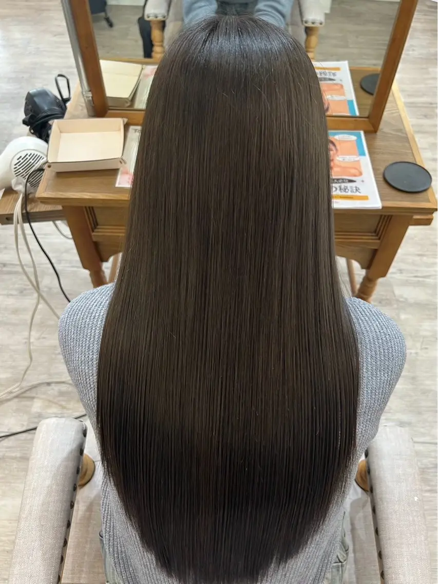 ロング カラー ヘアカラー トリートメント ヘアセット 髪質改善色素改善特化 keiのヘアスタイル