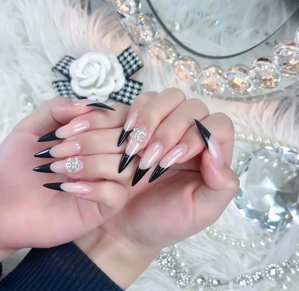 チップ長出し10本💅フレンチorマグネット🧲の写真