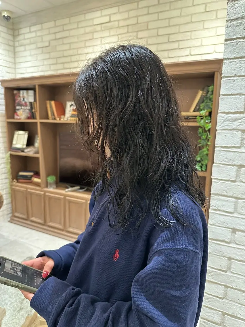 ロング パーマ デジタルパーマ 牛嶋 嶺弥のヘアスタイル