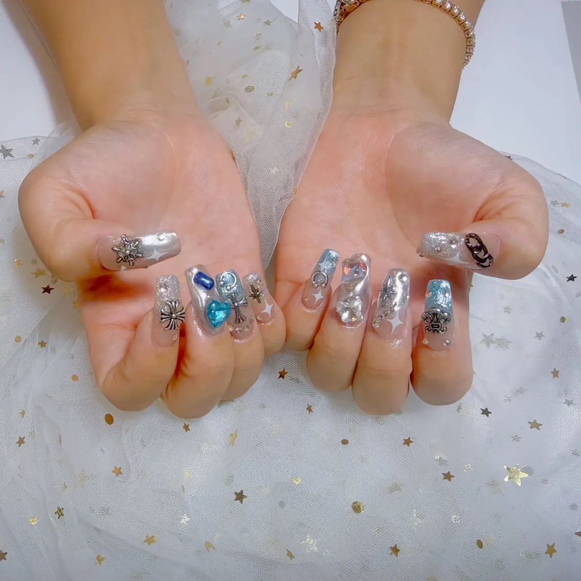 ネイル 持ち込み U.MI Nail Salonのネイルデザイン