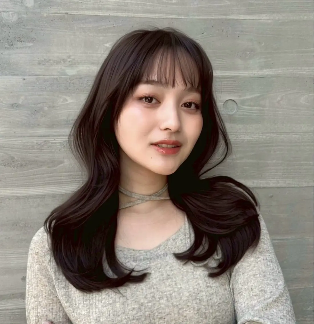 ロング ヘアカラー 新井 陽奏のヘアスタイル