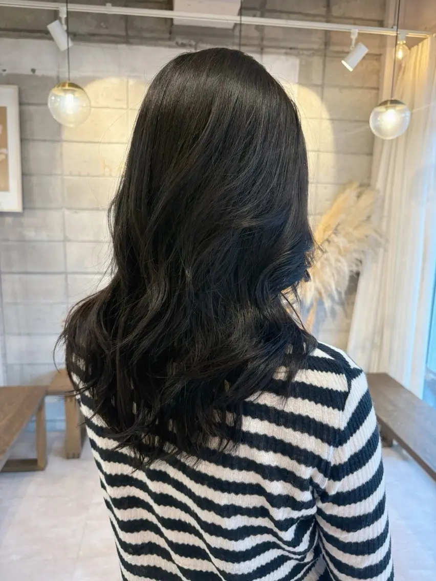 セミロング カット トリートメント 中村 潮音のヘアスタイル