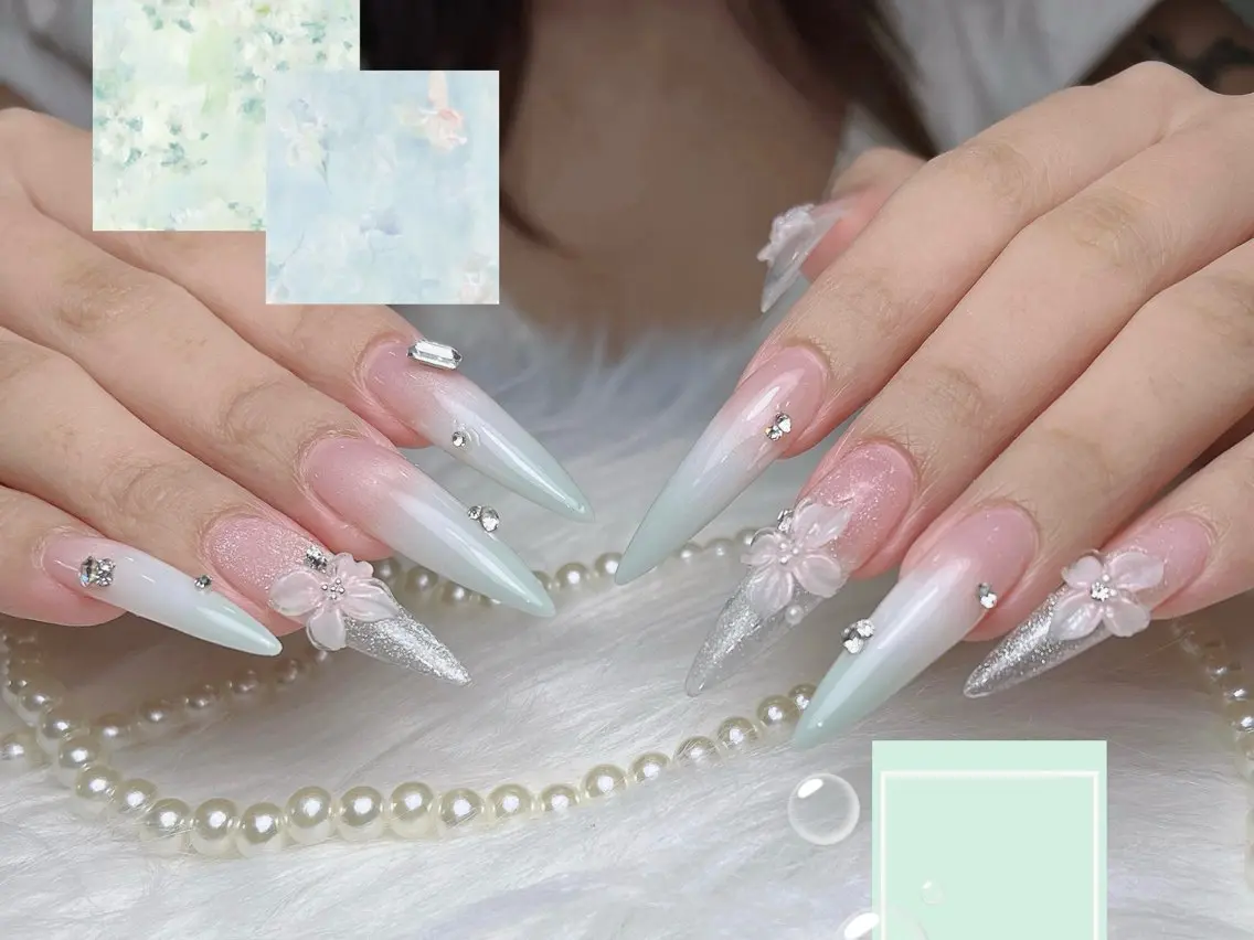 ネイル オーロラネイル ボルドー ブラウン 氷ネイル・うるうるネイル キラキラネイル ハンドネイル Sora  Nail 長さ出し専門店のネイルデザイン