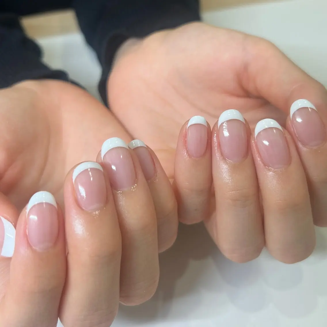 【ハンドオフ無し】指定白カラー フレンチ ※クリアベースの写真