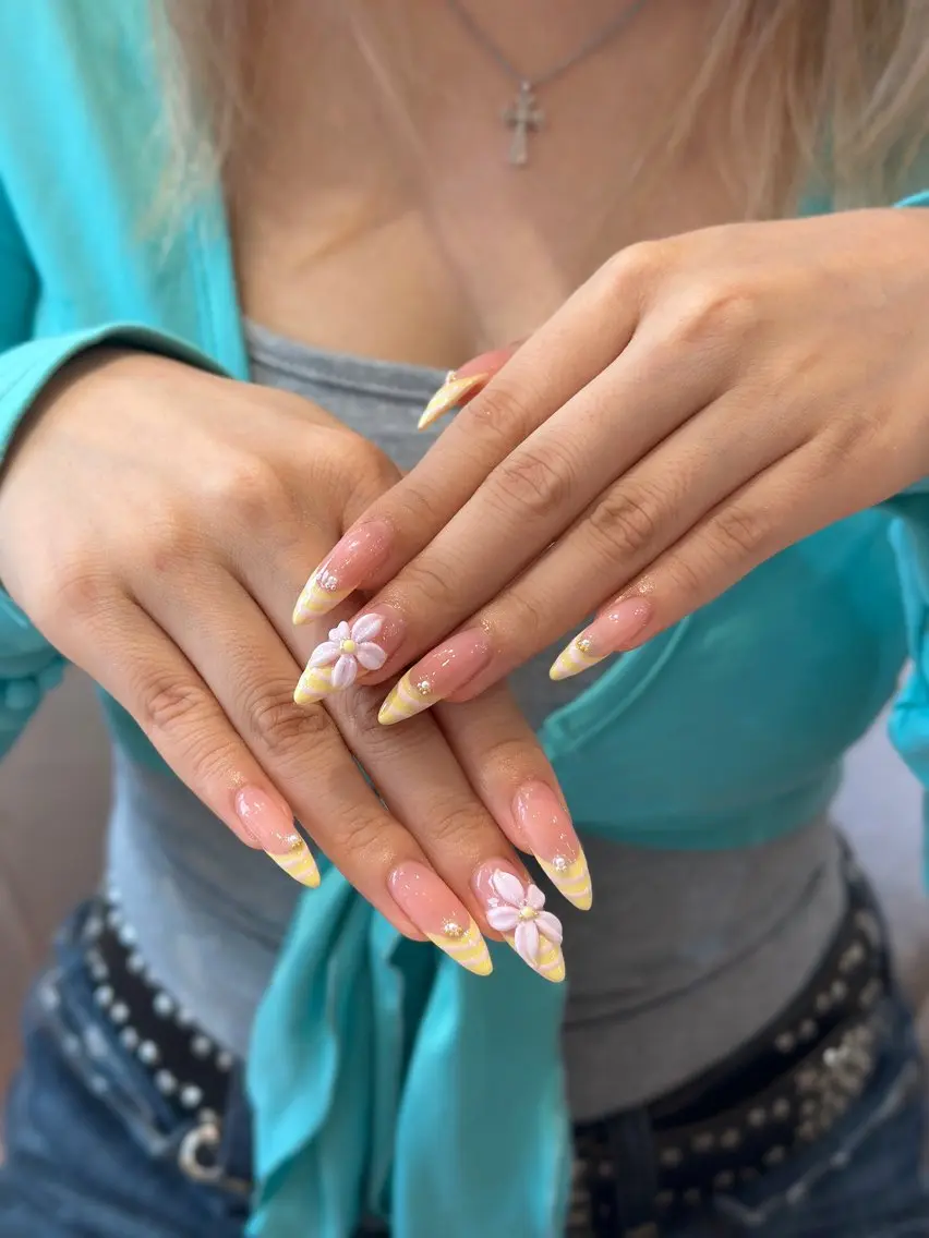 ネイル ジェルネイル 韓国ネイル 持ち込み シンプルネイル ワンホンネイル ハンドネイル 🎀AURA Nailsalonのネイルデザイン