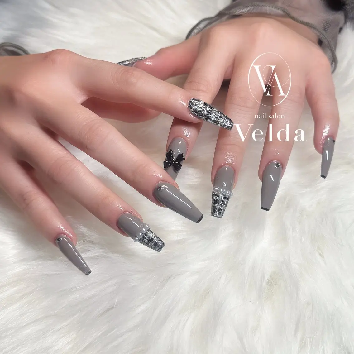 ネイル フレンチネイル ツイードネイル 💎Rina💎 プライベートサロン✨のネイルデザイン