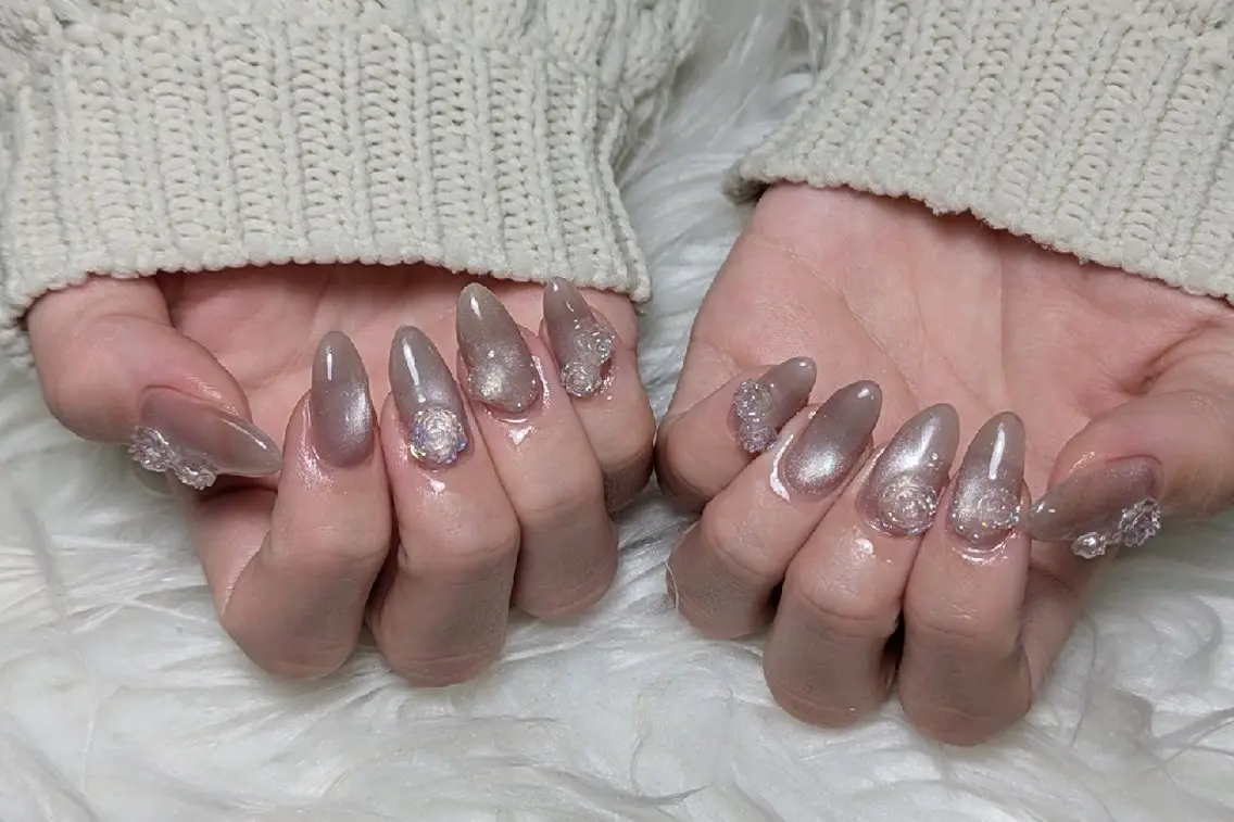 ネイル マグネットネイル ハンドネイル m&pPrivate nailsalonのネイルデザイン