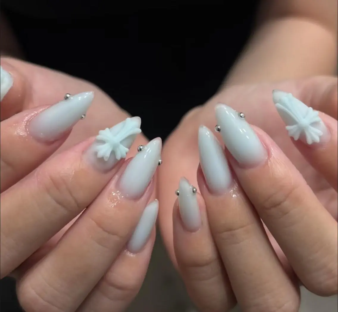 ネイル ハンドネイル エリ🫧 nail池袋東口のネイルデザイン