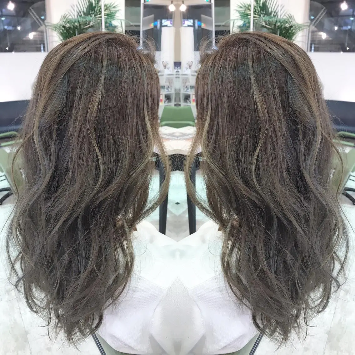 ロング カラー ハイライトカラー イルミナカラー ハイライト 青木 茂樹⭐️ 透明感カラーのヘアスタイル