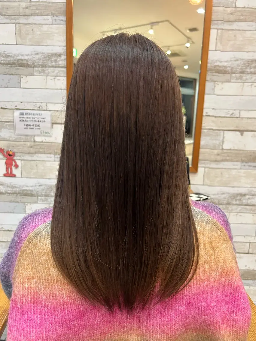 カラー 木庭 愛莉のヘアスタイル