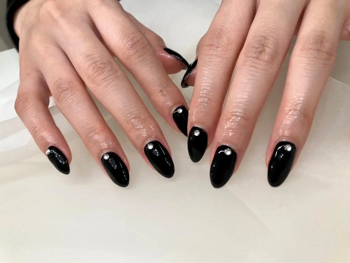 ネイル ワンカラーネイル salon te.のネイルデザイン