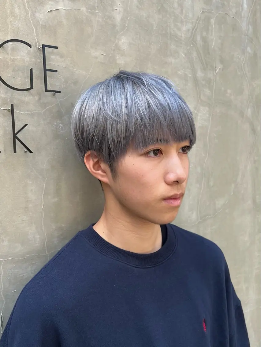 カラー メンズ ブロンド シルバー カット ヘアカラー トリートメント いぐちしょうた🫧 VISAGEbaskのヘアスタイル
