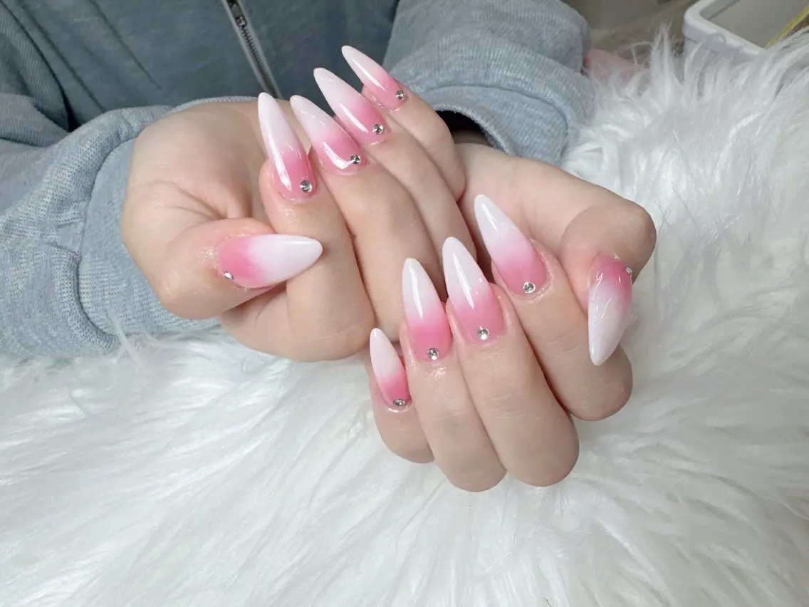 ネイル フットネイル フレンチネイル 韓国ネイル マグネットネイル ニュアンスネイル ハンドネイル ハンドケア Hara Nail 【持ち込みOK】のネイルデザイン