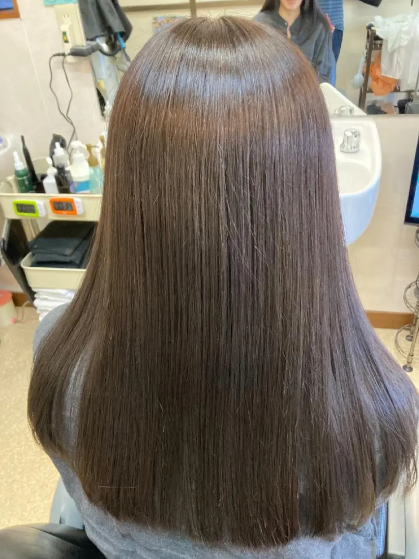 ヘアカラー大人気イルミナカラー白髪染めも可能の写真