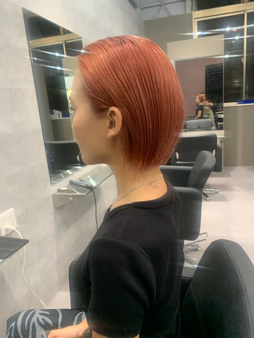 カラー 酸性ストレート 髪質改善のヘアスタイル