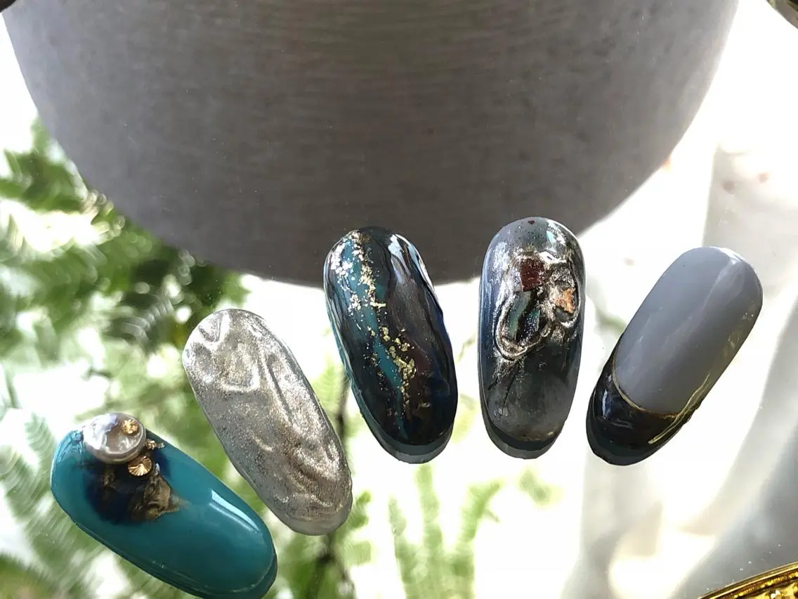 ロング Blowe ニュアンスのネイルデザイン
