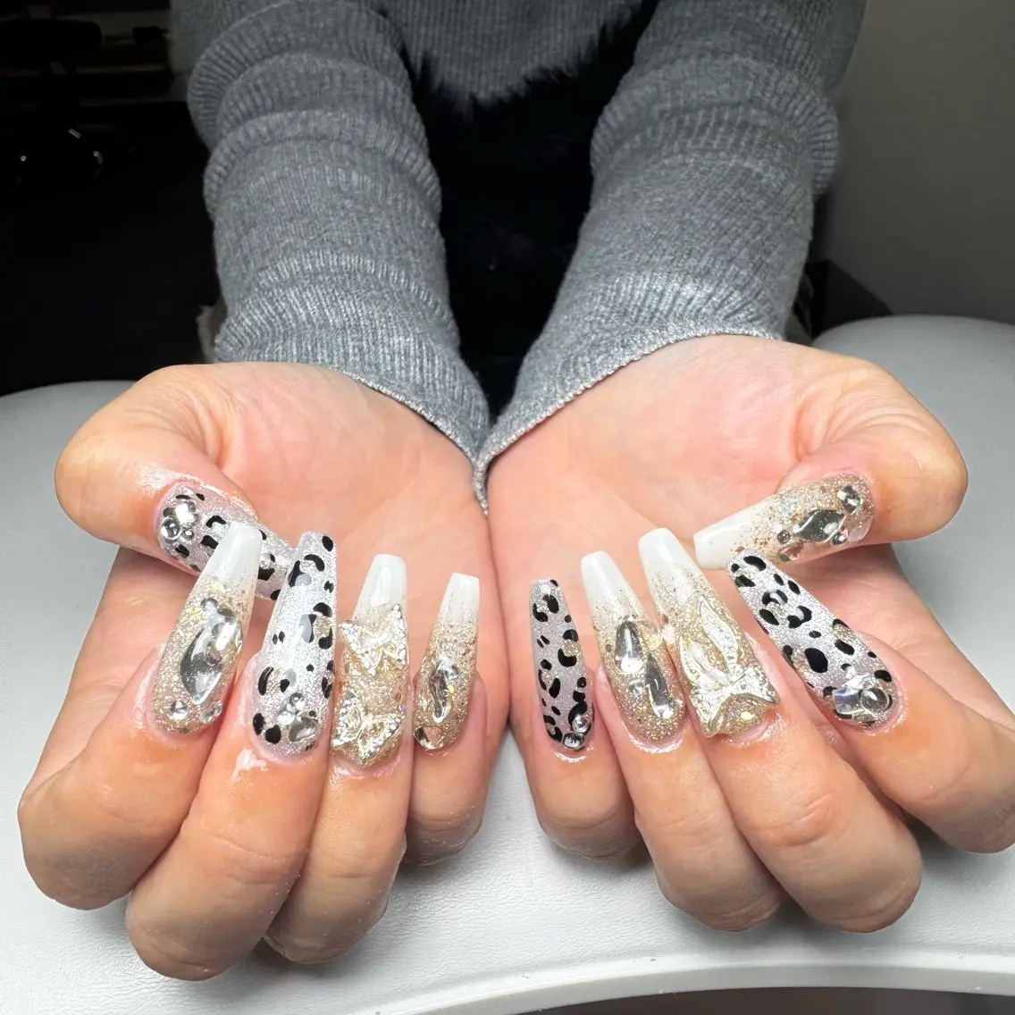 ネイル 長さ出し ジェルネイル オフィスネイル ワンカラーネイル パラジェル ハンドネイル KITTY nailsのネイルデザイン