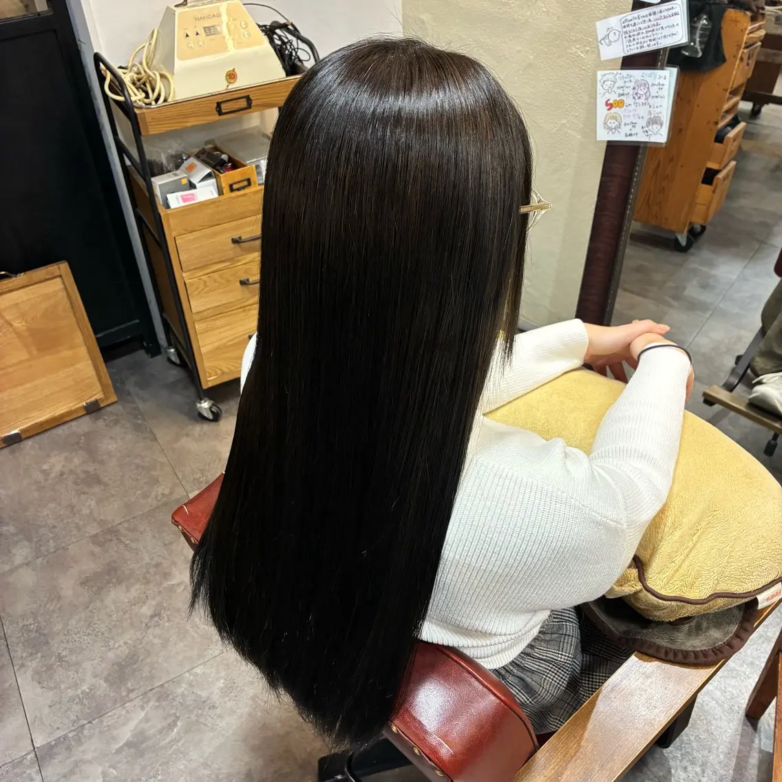 ロング カラー グレージュ オリーブグレージュ オリーブグレー 若林 美帆のヘアスタイル