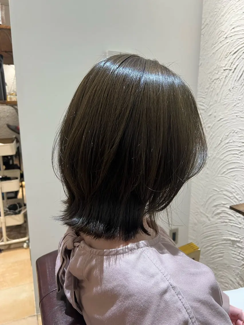 ミディアム カラー 🥀韓国ヘア🥀 宮津真菜のヘアスタイル